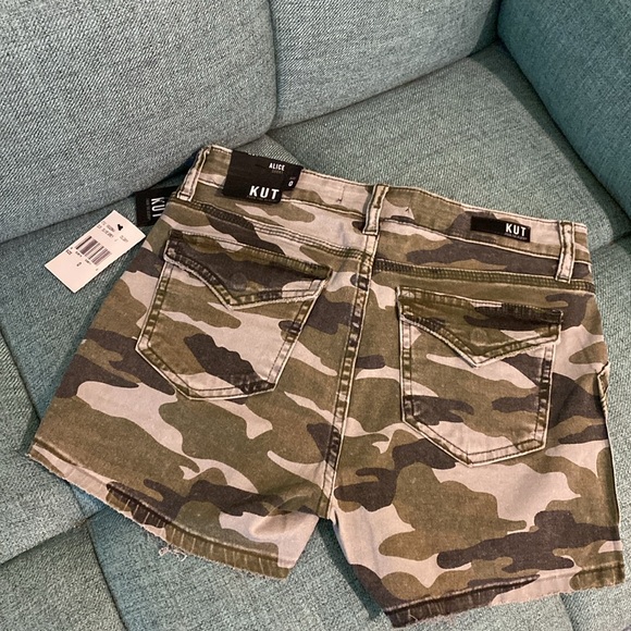 Kut from the Kloth Alice Camo Cutoff Denim Shorts - Picture 5 of 8